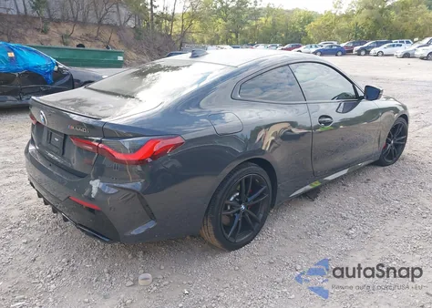 2022 BMW M440Xi from USA, damaged, VIN WBA13AR04NCK77385